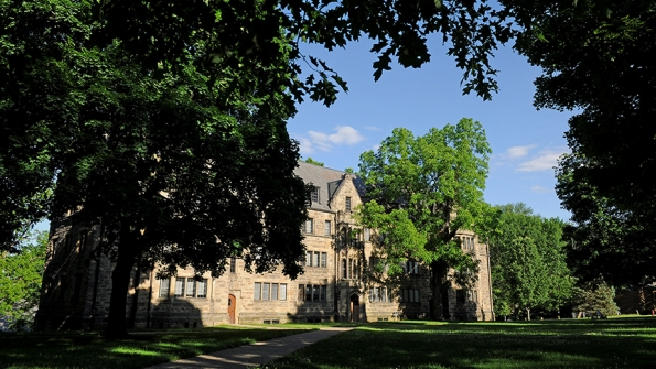 College Retrofits Dorms With Wireless EnergyManagement Technology