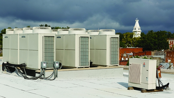 Outdoor units were installed while the bank was in operation providing a seamless experience for employees and customers