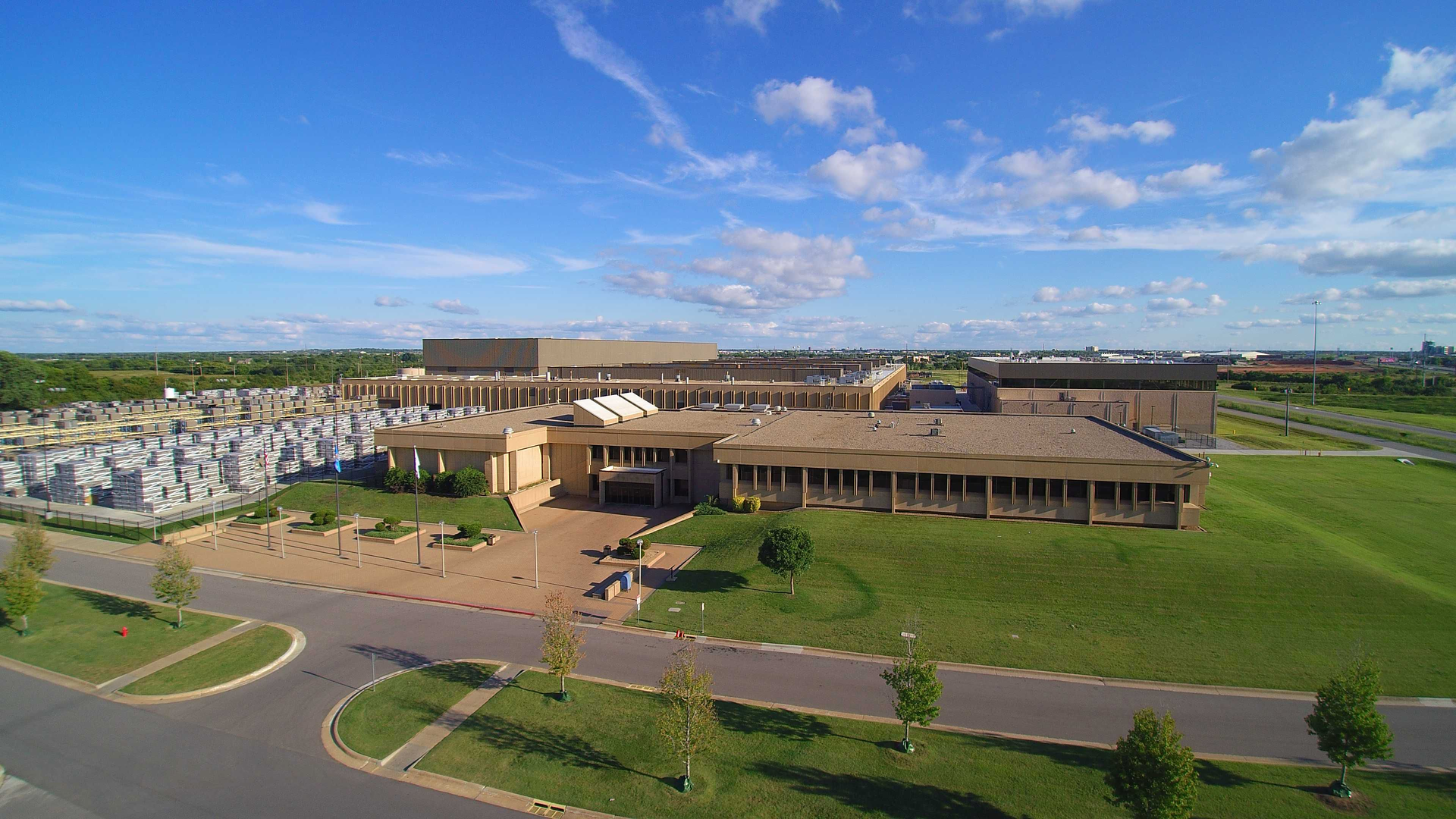 Johnson Controls Marks 50 Years at Oklahoma HVAC Manufacturing Facility