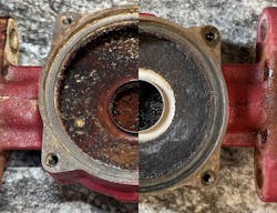 Experiment #1.2 – Top pipe view of the pump body before and after. Experiment #1.2 – Top pipe view of the pump body before and after.