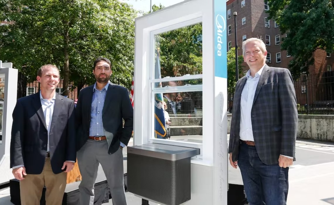 From left, Midea's Adam Schultz, Rodrigo Teixeira, and Kurt Jovais at the NYC announcement.