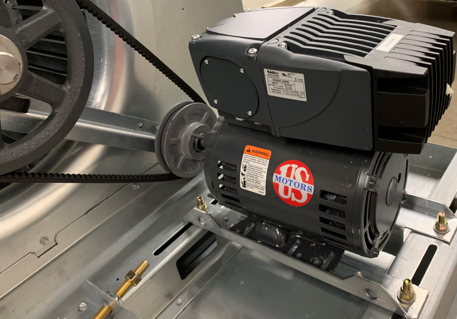 Integrated Motor Control Installed With Fan For Commercial Hvac 6362ac31c544e