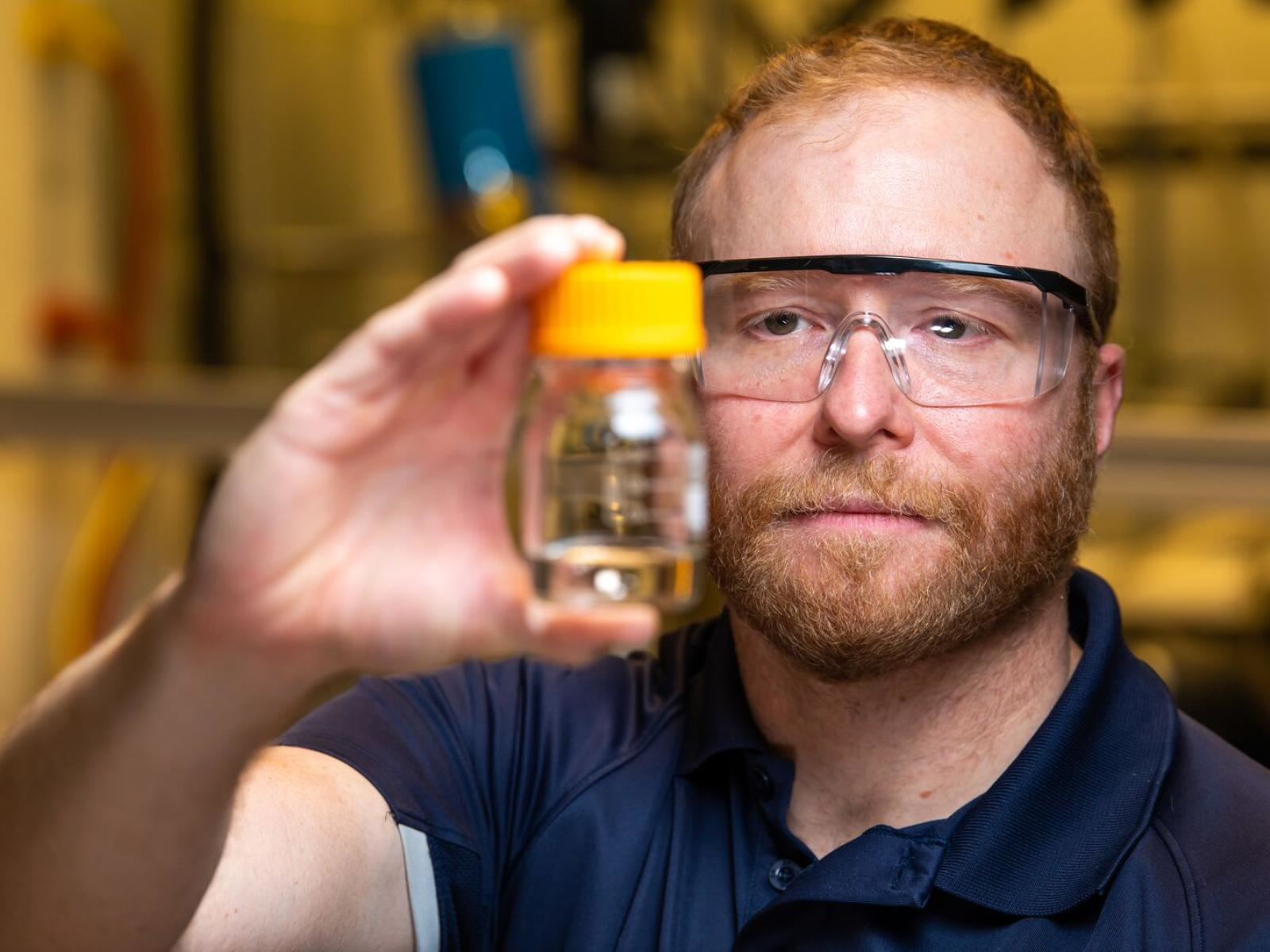Chemist Dave Heldebrant has helped design several solvents that can deftly capture carbon dioxide molecules before they reach Earth&rsquo;s atmosphere.