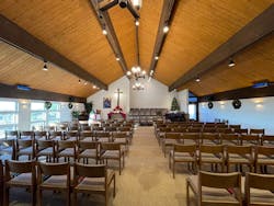 Two GLO-225 baffled or louvered-type luminary units were mounted above occupants’ heads on either side of the sanctuary. Two GLO-225 baffled or louvered-type luminary units were mounted above occupants’ heads on either side of the sanctuary.