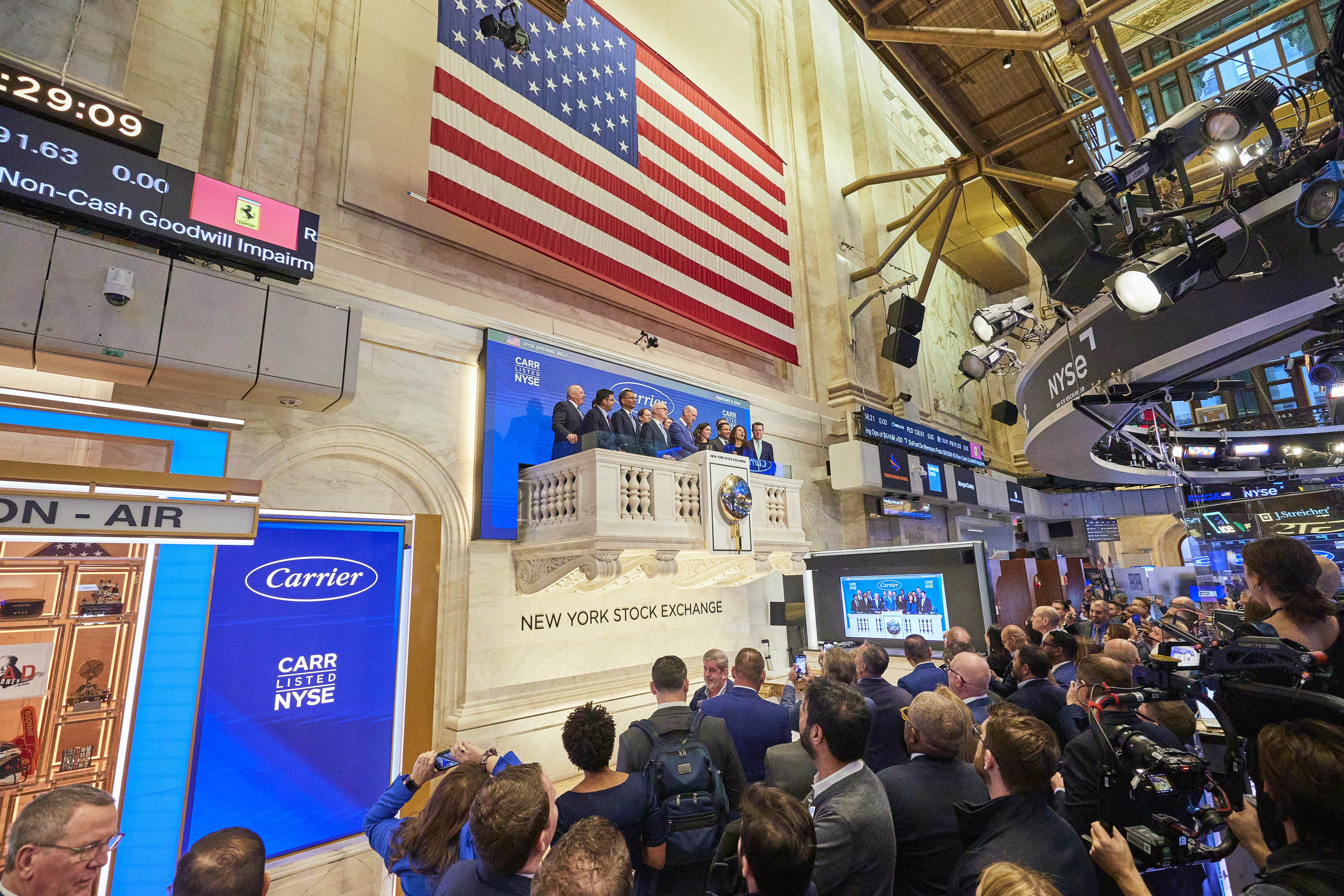 65c2d1eb75c272001eff8c2c Nyse Bell Ringing 1