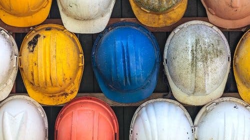 6a764481c81d4d92ff4fe37f 5e9ca736e014f9c410a6ccdf Hardhats 1